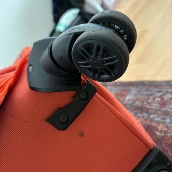 Boyner Discovery Valiz Ve Sorumluluk Almama