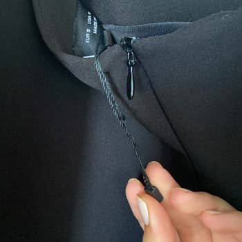 Zara Yırtılmış Ve Kullanılmış Ürün Kargosu