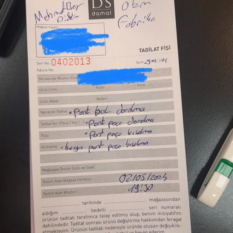 D'S Damat'ın Yalancı Çalışanları