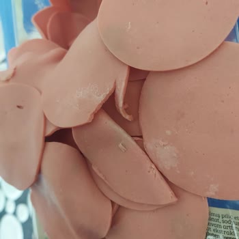 Gimsa Marketten Aldığım Küflü Salam