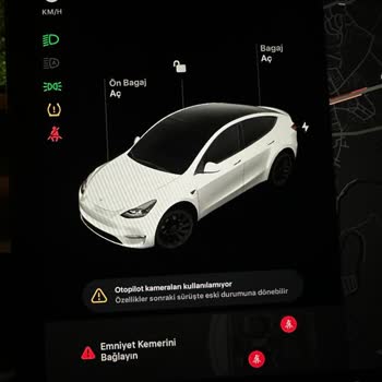 Tesla Model Y Autopilot-Fehler bei 7.000 km - Kameras und Sicherheitsfunktionen defekt