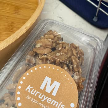 Migros'tan Aldığım Ceviz İçinden Kelebek Çıktı