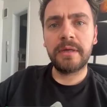 MNG Kargo Ürünleri İzinsiz, Bilgisiz Apartman Girişine Bırakıp Gidiyor!