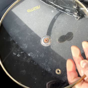 Emsan Tencere Kapağındaki Vida Paslanmıştır, İlgilenen Yok