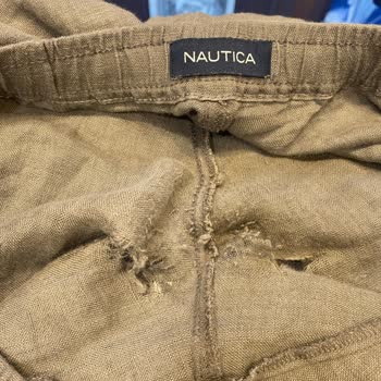 Nautica, Bir Kez Giyilen Pantolon Ağının Açılmasına "kh" Diyor (! )