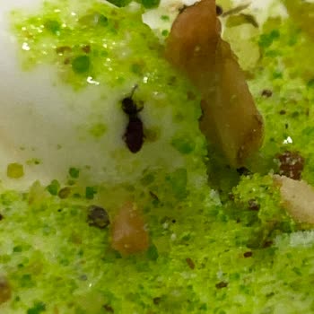 Karda Dondurma Böcek Çıktı Her Yerde Paylaşacağım