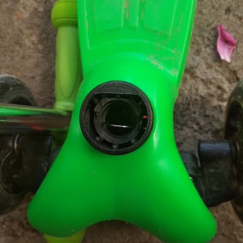 BİM Çocuk Scooter'ında Beklenmedik Kırılma!