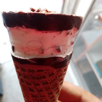 Algida Dondurma Kıl Çıktı