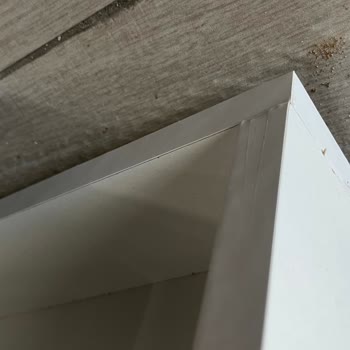 First Mobilya Takı Dolabının Kalitesizliği