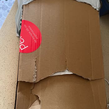 Trendyol Express Kuryelerin Paketleri Açıp Bakmaları