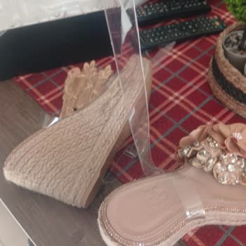 Giydim Gidiyor Nisantasi Ayakkabı