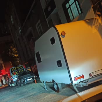 Sultangazi Belediyesi İstanbul Sultangazi İsmetpaşa Mahallesi 76 Sokak Park Sıkıntısı