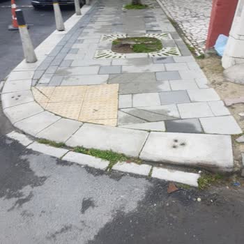 İBB Tarafından Yaptırılan Kaldırımlar