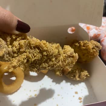 Popeyes Kupkuru Yemek Patates