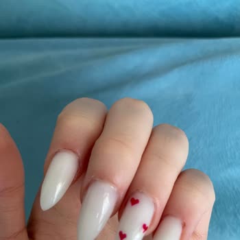 Berna Nail Halkalı Parmağım İltihap Kaptı Hijyen 0