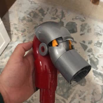 Dyson V15 Koltuk Altı Aparatı Kırıldı!