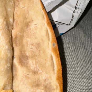 Domino's Seferihisar Şubesinde Küflü Dürüm Şoku