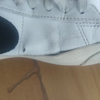 Sneaks Up Nike Ayakkabı Pişmanlığı Ve Bir Daha Alışveriş Yapılmaması!