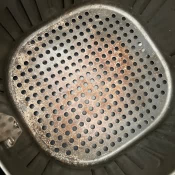 BİM'de Satılan Kumtel Air Fryer'da Soyulma Ve Paslanma Sorunu
