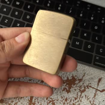 Zippo Altın Renk Kaplama Sorunu