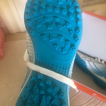 FLO Ayakkabı Mağazasının Ürününe Sahip Çıkmaması