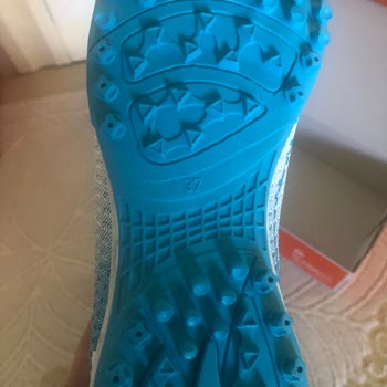 FLO Ayakkabı Mağazasının Ürününe Sahip Çıkmaması