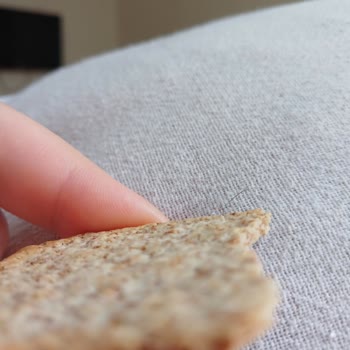 Ülker Altınbaşak Light Kil Çıktı