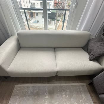 Vivense Koltukların Tüylenmesi Dağılması