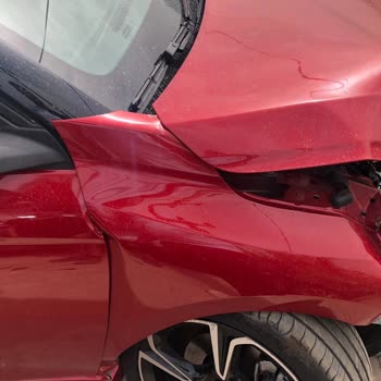 Opel Acn Sigorta Perte Çıkan Araca Onarım Veriyor