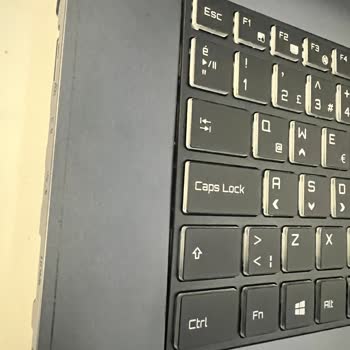 Monster'in İş Bilmez Teknik Servisi