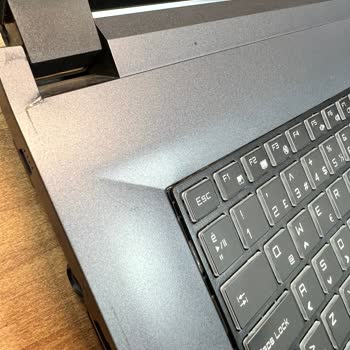 Monster'in İş Bilmez Teknik Servisi