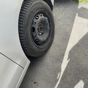 Migros Kuryeleri Tarafından Darp Edildim