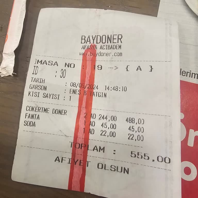 Akasya AVM Baydöner'de Beklenenin Altında Servis!