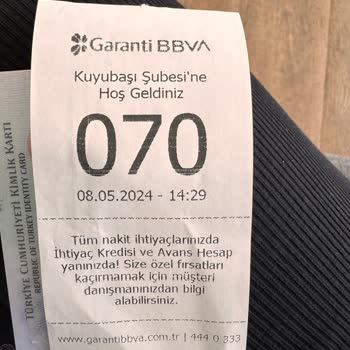 Garanti Bankası Kuyubaşı Şubesi Gişe Çalışanlarının Kötü Çalışma Şekli