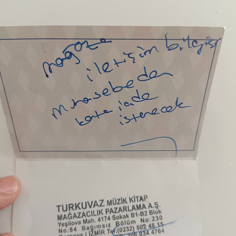 D&R Yapmadığı İade Ve Çalışanının Alay Eder Derecesinde Tutumu