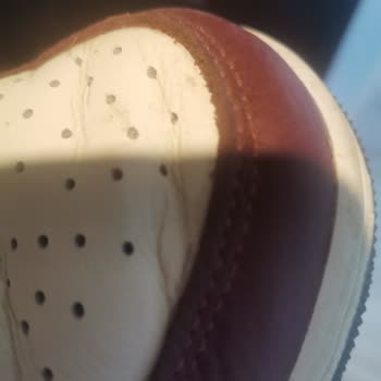 Nike Sneakers Cracking Prematurely
