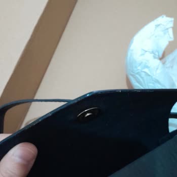 Manuka Çantalarının Kalitesizliği Ve Markanın İlgisizliği