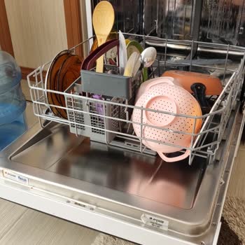 Arçelik 6343 Bulaşık Makinesi Sepetleri Kalitesiz Malzeme Kullanılıyor