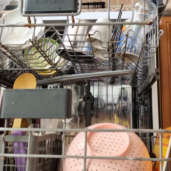 Arçelik 6343 Bulaşık Makinesi Sepetleri Kalitesiz Malzeme Kullanılıyor