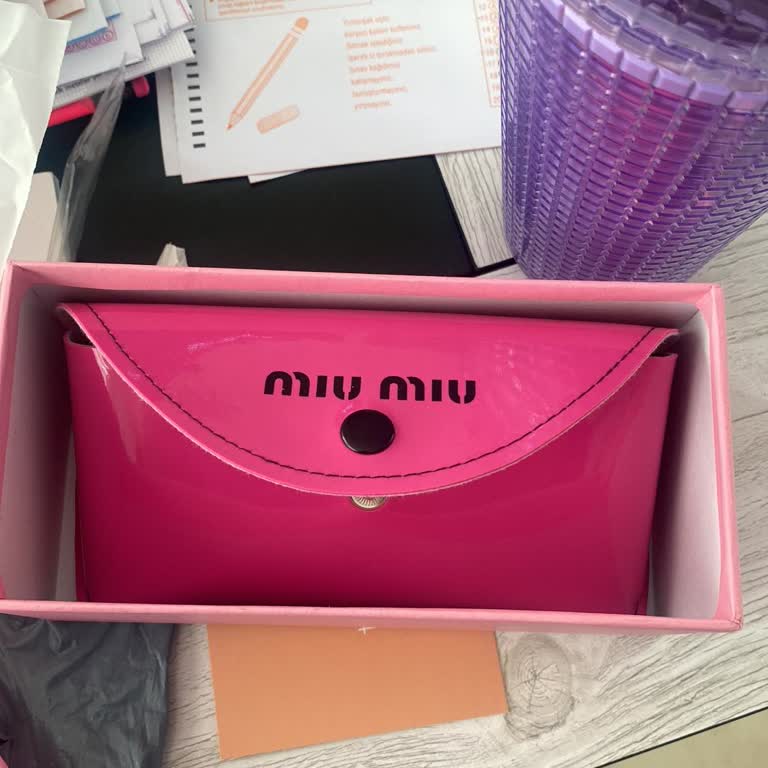 Timeless Sunglasses Orijinal Kutu Deyip Sahte Kutu Gönderiyorlar