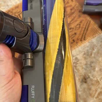 Dyson V15 Detect Absolute Aldığımız İçin Bin Pişmanız. Rezil Olduk.