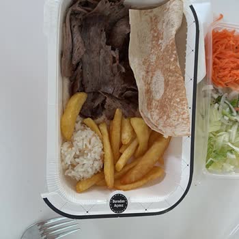 Hacıoğlu Restaurant Menüdeki Görsel Başaka Gelen Ürün Farklı