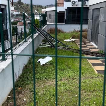 Gölgede Yaşam Tente Camda Yaşam