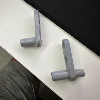 Adore Mobilya Flat Duo 4 Plastik Parça Problemi