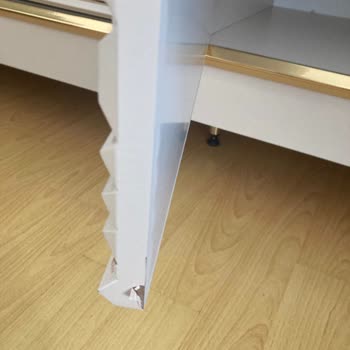 Özçınar Mobilya Kalitesiz Ürünü Ve Arkasında Durmayan Bir Servis