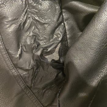 Jack & Jones Deri Kalitesiz Hemen Döküldü