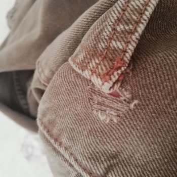 PaulMark Pantolon Yırtıldı Ve Rengi Attı