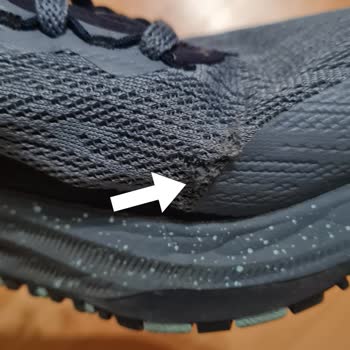 Skechers Sadece 7 Aylık Bir Ürün Sonra Yırtık