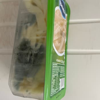 BİM Buzdolabında 1 Haftada Küflenmiş Peynir Hayal Kırıklığı