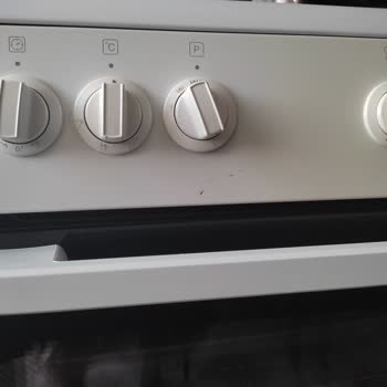 Arçelik 9540 Hy Fırın Düğmeleri Silindi